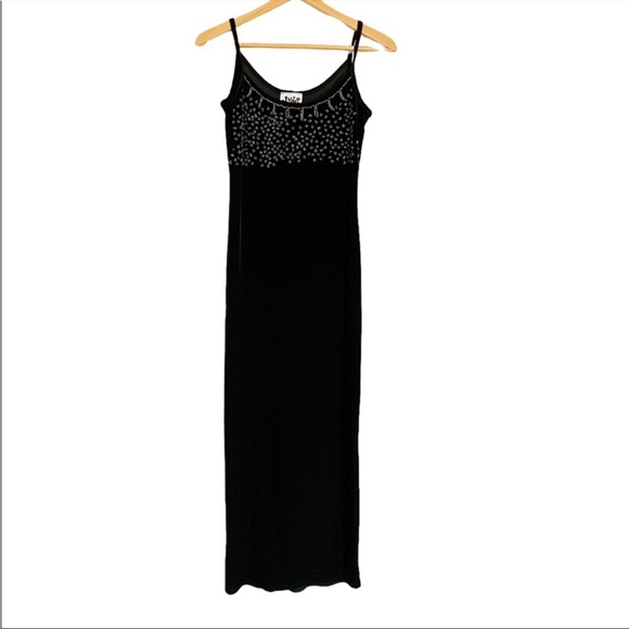 Jump Dresses & Skirts - Vintage Jump apparel Wendye Chaitin Black Velvet Beaded 90’s Y2K dress size 5/6